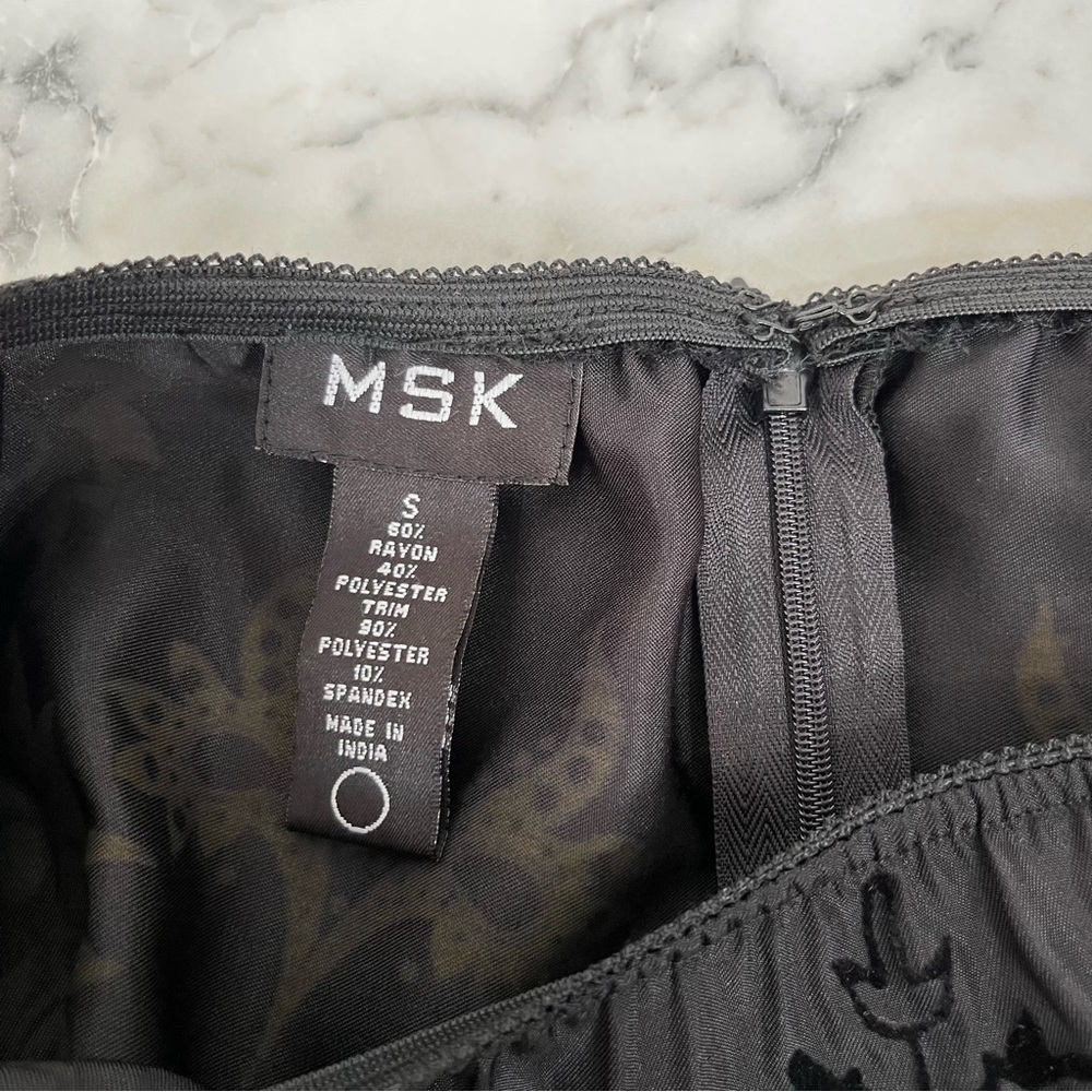 Y2K Vintage MSK Full Velvet Flocked Swing Skirt Black Floral Geometric Patterns - Picture 9 of 9